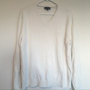 White Pullover